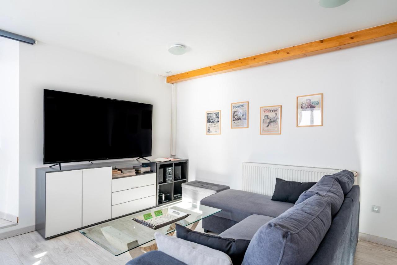 Gite Le Carpe Diem - Classe 3 Etoiles - Centre Ville - Wifi - Netflix Marmoutier Buitenkant foto